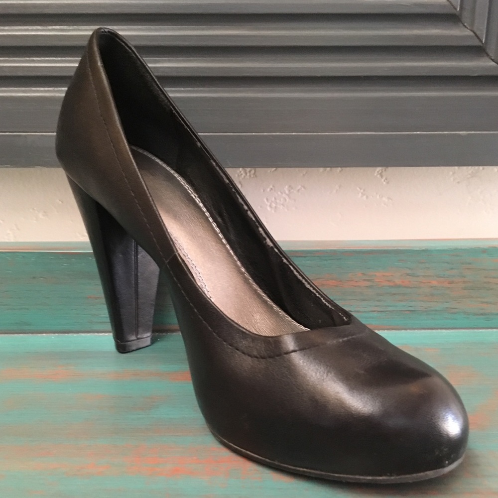 Gianni Bini Heals